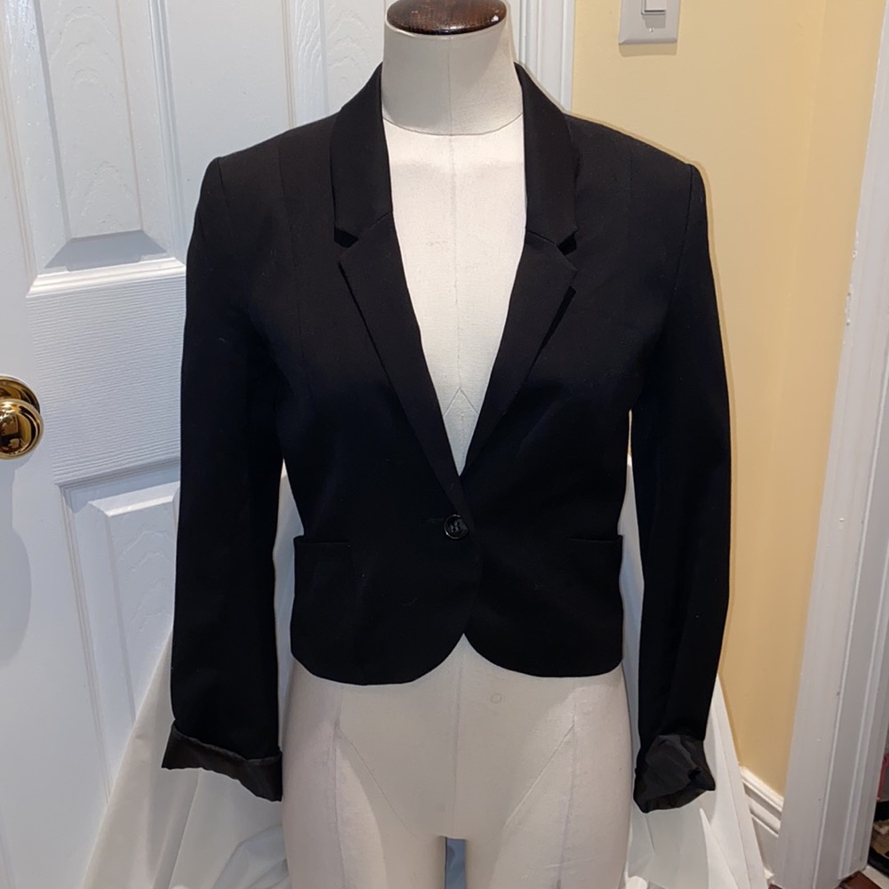 NWOT classic sexy black blazer with single button&pockets